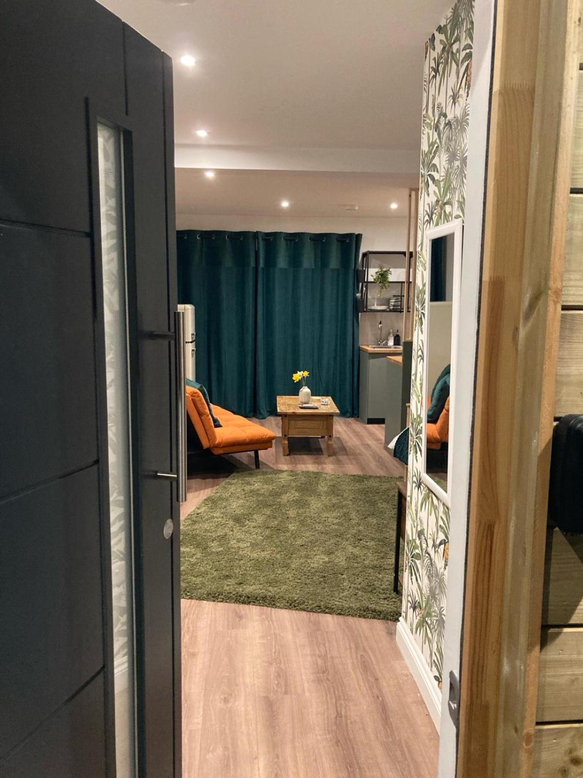 Midford Hideaway Apartment