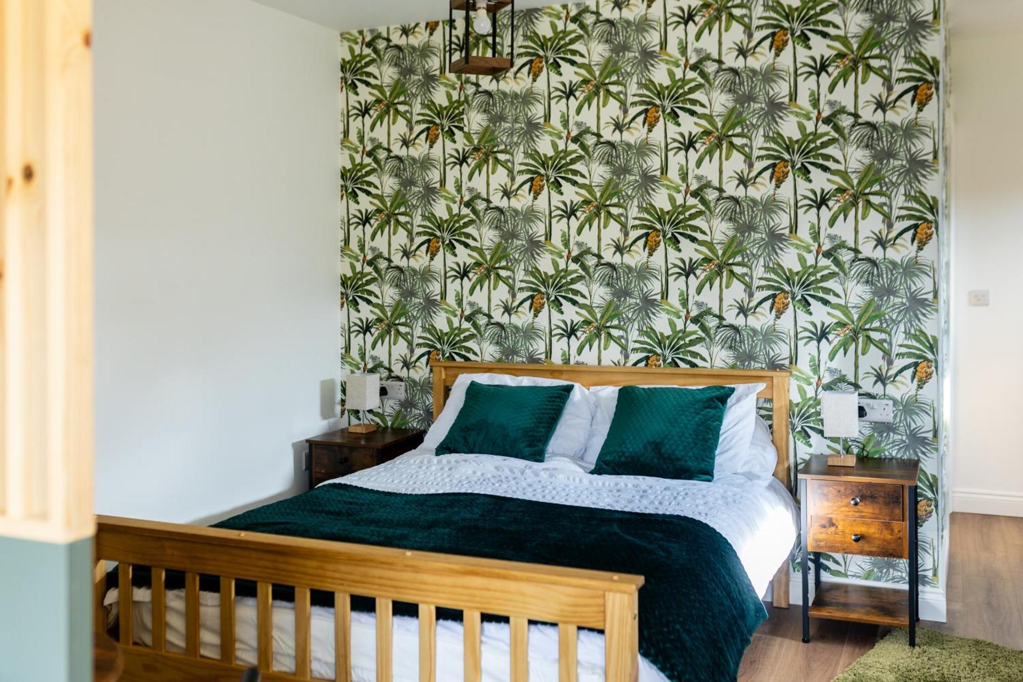 Midford Hideaway Apartment *